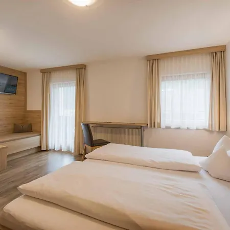 Pensionat Bergwelt Neustift im Stubaital
