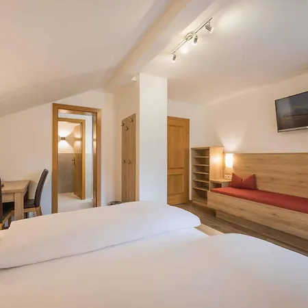 Bergwelt Pensionat 3*