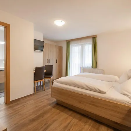 Pensionat Bergwelt Neustift im Stubaital