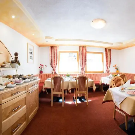 Bergwelt Neustift im Stubaital